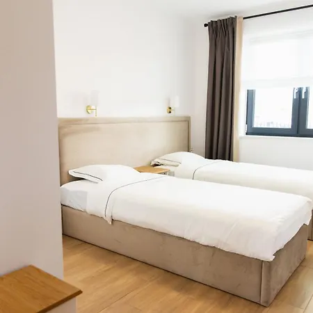 Trzy Apartment *
